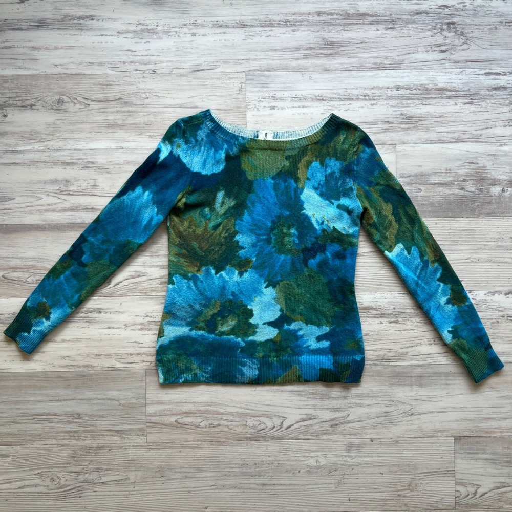 Talbots Petite Blue Green Floral Watercolor Button Back Sweater Size P CN5000